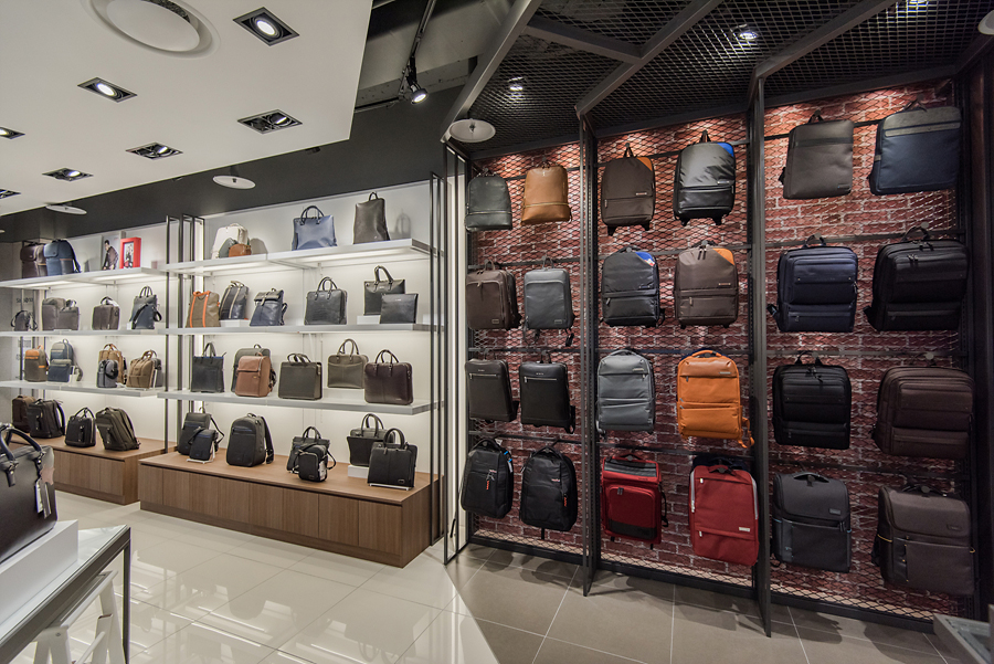 House of samsonite_shop06